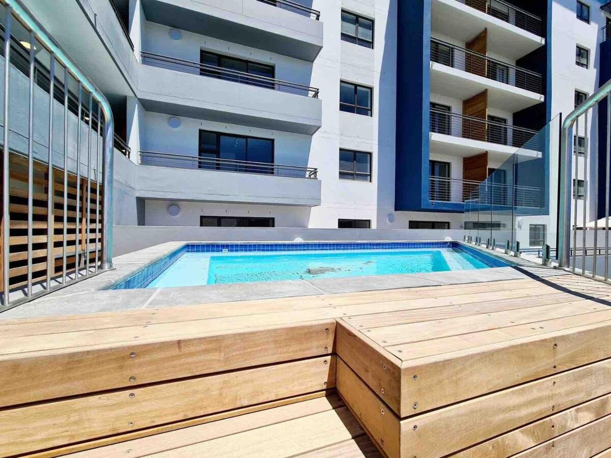 Table Mountain View 2 Bed 2 Bath Pool , Parking *